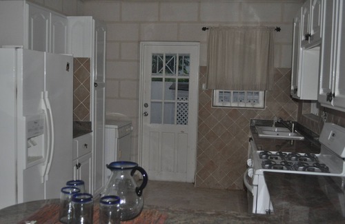 Ridge View House | Ridge View Estate Home -1 bedroom - Car optional