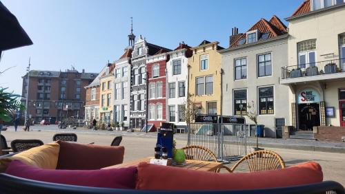 Vlissingen House | Rijksmonument Havenzicht, met zeezicht, ligging direct aan zee en centrum