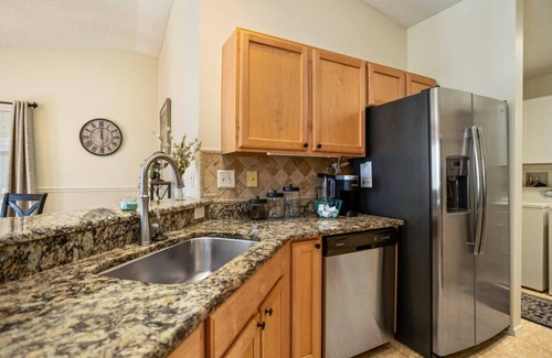 The Villages Villa | Riley Sunshine Retreat (Ashland)