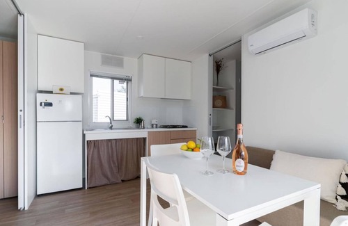 Rivabella House | Rimini Family Village Lodge Deluxe für 5 Personen