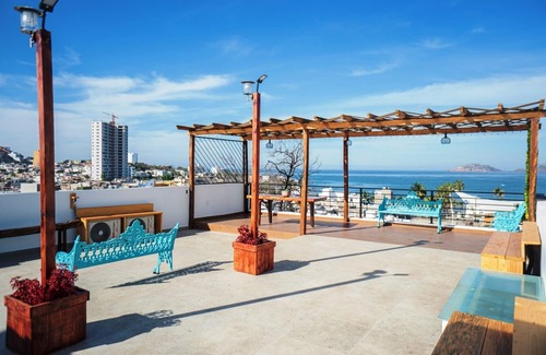 Mazatlan House | RINCON DE LIZ - Vista al mar y alberca.