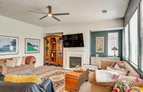 Bakersfield House | Rio Bravo Country Club Home in Bakersfield with Pool