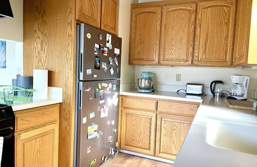 Rio del Mar House | Rio Del Mar home in walking distance to golf-course and 2 mins drive to beach