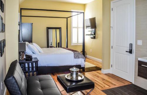 Beach Hill - Beach Flats Hotel | Rio Vista Inn & Suites Santa Cruz