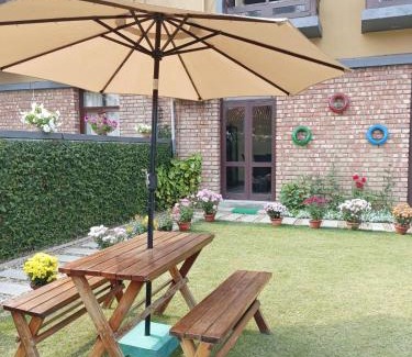 Raichak Villa | Rishani-alay An Exclusive Affair by the Fountain