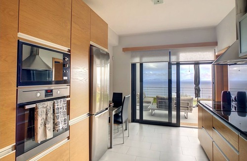 Gaula House | Rising Sun Villa by LovelyStay