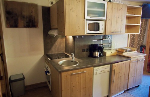 Risoul Apartment | Risoul - Apart 410 - Pool/Sauna - WIFI - Fully equipped - Foot of slopes
