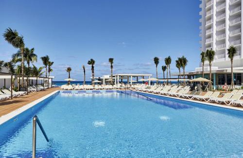Paradise Island Resort | Riu Palace Paradise Island - Adults Only - All Inclusive