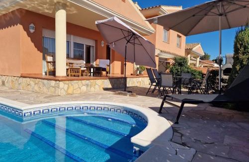 Riumar House | Riumar "Estrella", 300m to beach, private pool, On-Site-Service, dog beach
