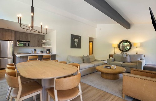 Vail Apartment | Riva Ridge Premium 740 | 2BR Vail Village