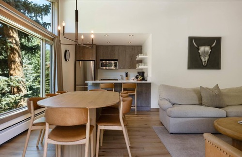 Vail Apartment | Riva Ridge Premium 740 | 2BR Vail Village