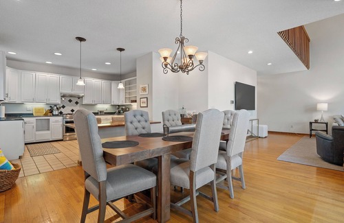 Crane Hill House | Rivendell at Smith Lake: 5 BR, 3.5 BA in Crane Hill, Sleeps 14