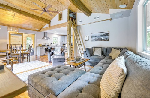 Schroon Lake Cottage | River Access On-site: Schroon Lake Gem on 21 Acres