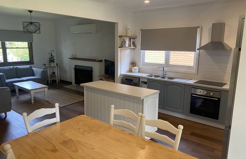 Nagambie House | River Cottage- country escape in the heart of Nagambie