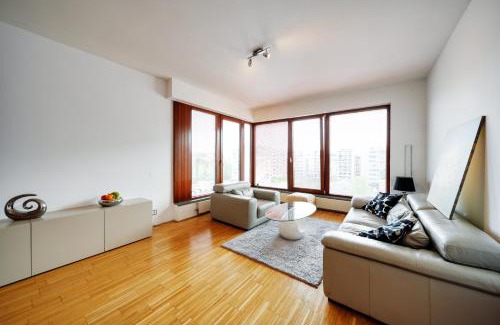 Rohansky ostrov Apartment | River diamond residence