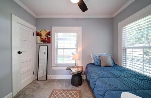 Belmont Historic District House | River District Retreat - Walk to downtown Belmont