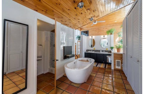 Sainte-Marie House | river domain