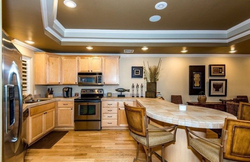 Laughlin Condo | River Front Condo, Private Beach, Boat Launch, Pool & Spa, Water Taxi to Casinos