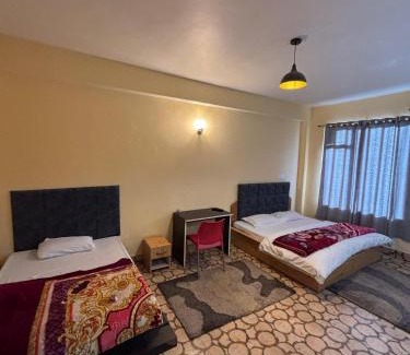 Vashist Hotel | River Front Cottage