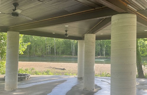Van Buren House | RIVER FRONT HOUSE