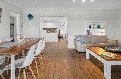 Seymour House | River Life Summary: R