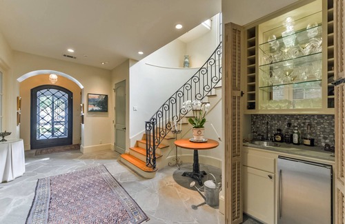 Greenway Plaza-Upper Kirby House | River Oaks Area Elegant Patio Home with Private Pool