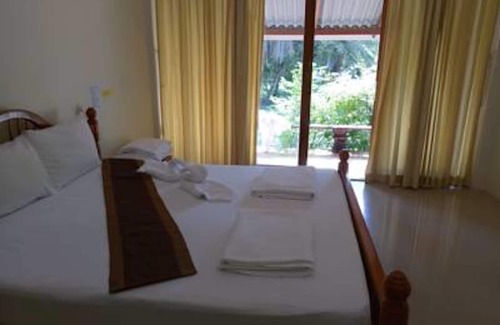 Yan Ta Khao Hotel | River Park Resort