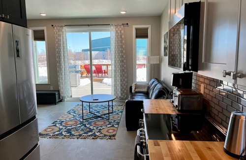 Fairbanks House | River Rest 2: On river, prime location in town.