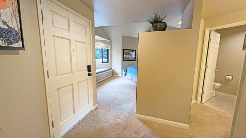 Century West Apartment | River Ridge 423B condo