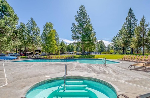 Century West Condo | River Ridge 428a