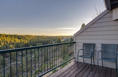 Century West Condo | River Ridge 428a
