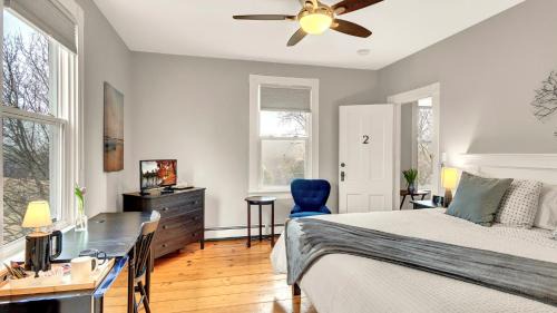 Martins River House | River Ridge Lodge