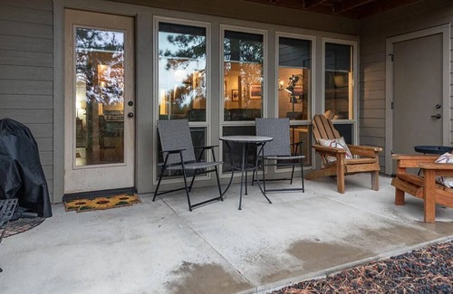 Bend Condo | River & Ridge Retreat at Seventh Mountain Resort 1-bed/2-bath Condo