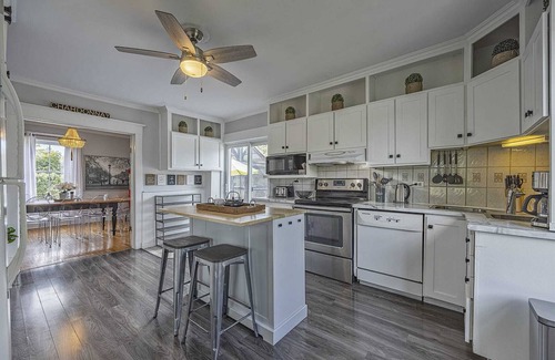 Napanee Other | River Road House is a 1910 Restored Farmhouse with a Cottage Vibe hot tub, sauna