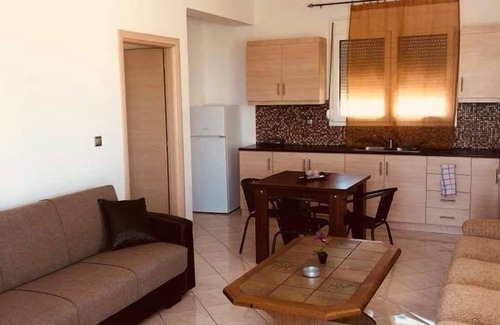 Theologos House | River's Apartments