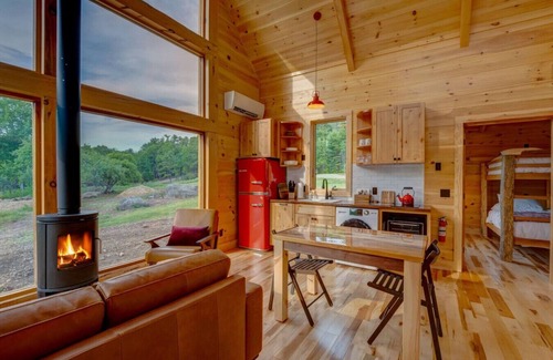 Ellsworth Cabin | River Views | Private Hot Tub | The Cherry Cabin