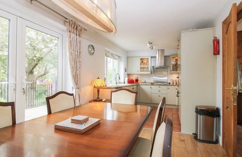 Shrewsbury Cottage | Riverdale