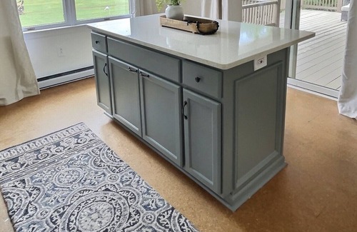 Bakerton House | Riverfront Harpers Ferry! Private Dock, Hot Tub, Kayaks, Golf Cart