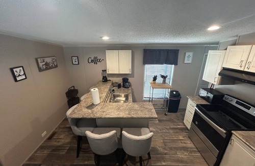 Bullhead City House | RIVERFRONT HIDEAWAY YOU CAN WALK RIGHT OUT TO THE BEACH!