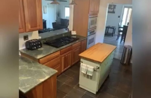 Holiday Shores House | RIVERFRONT HOME SLEEPS UP TO 14