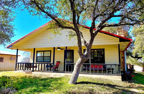 Llano House | Riverfront Home w/kayaks, firepit, grill, fish 8mi Coopers 8mi Castell Gen Store