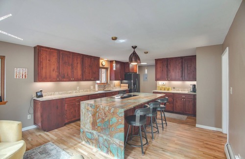 Nathrop House | Riverfront Retreat in Nathrop: Fire Pits & Hot Tub