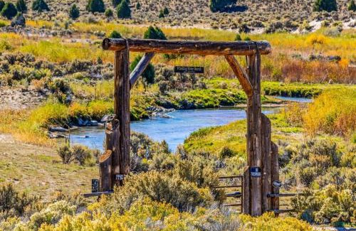 Panguitch House | Riverfront Retreat Near Bryce Canyon National Park