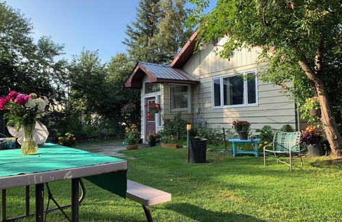 Fairbanks Apartment | Riverfront, super convenient, walk to cultural/dining centers, well kept, comfy