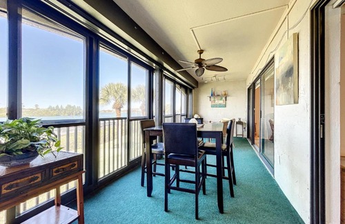 Bouchelles Island Apartment | Riverfront views Watch the dolphin play in this Riverfront Bouchelle Condo ~ 462 Bouchelle 202