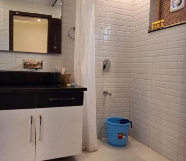Leh Bed & Breakfast | Riverland Luxury Homestay Choglamsar by LexStays