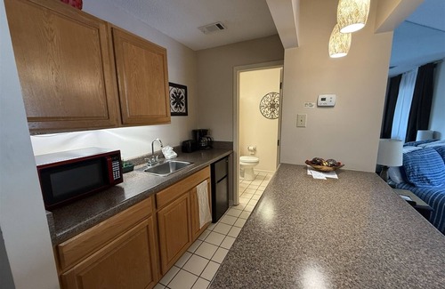 Helen House | Rivers Edge Condo 803C