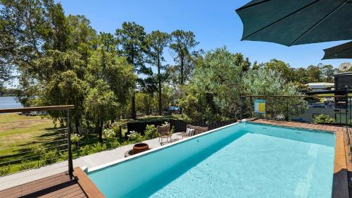 Karuah House | Rivers Edge Oasis -Karuah, Infinity Pool and Private Cinema room