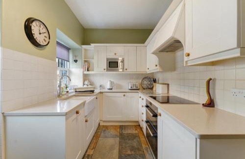 Skelwith Bridge House | Riversedge Cottage