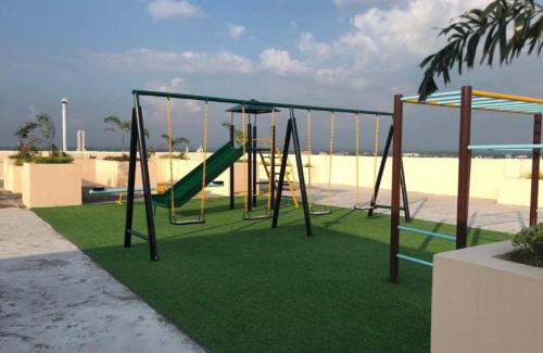 Naga Apartment | Riverside 2 Bedroom 6Beds Near SM Naga, Landers, S&R and Robinson Naga